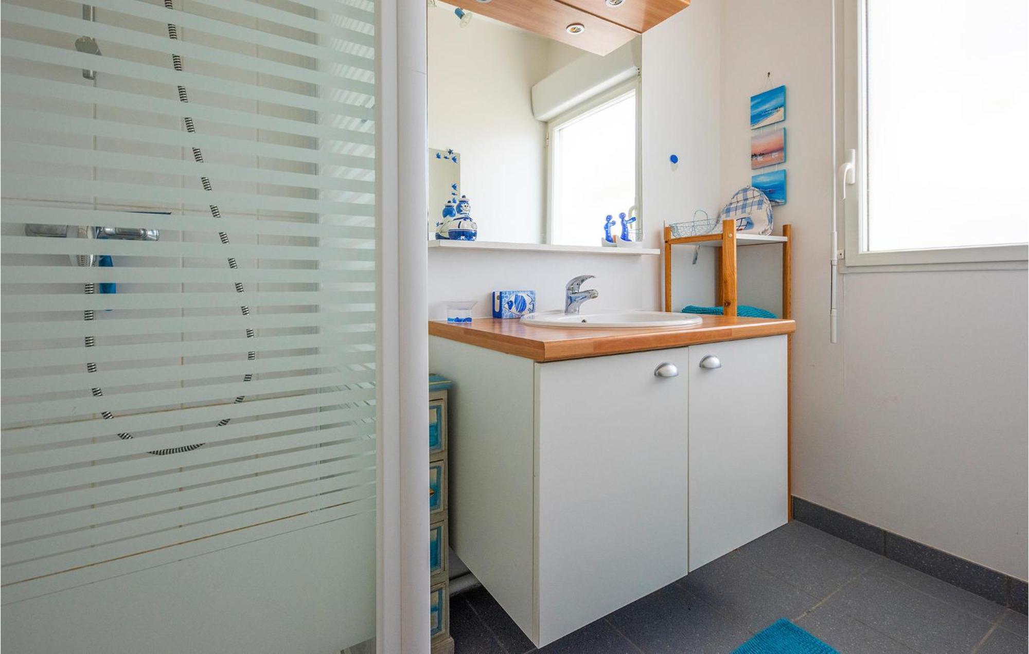 Gorgeous Apartment In Royan With Kitchen Luaran gambar